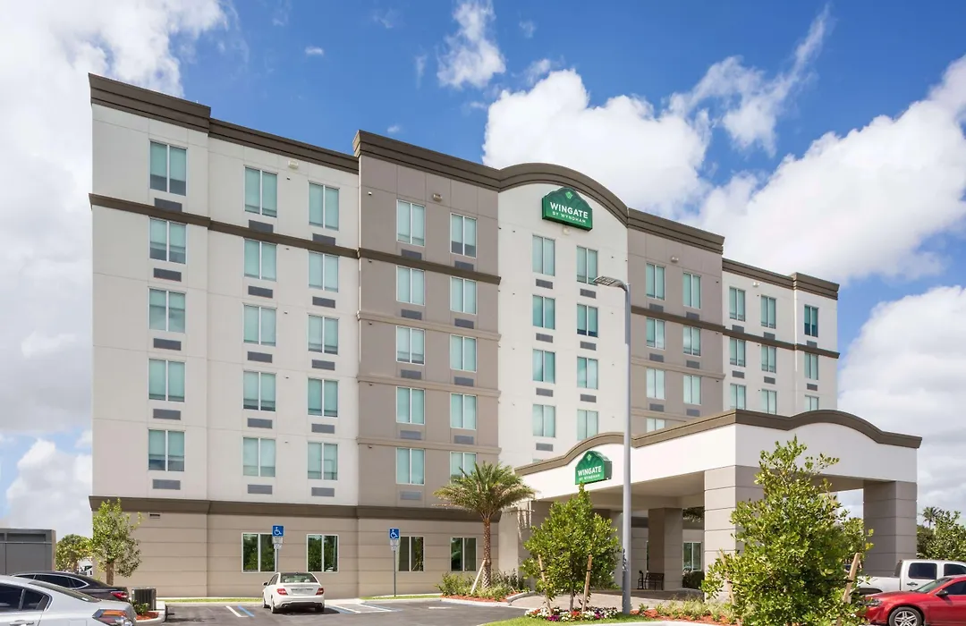 Wingate By Wyndham Miami Airport-1