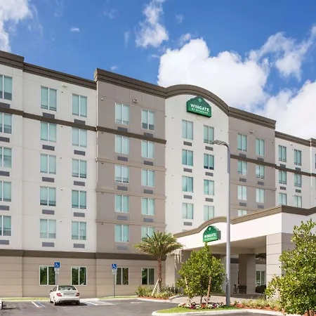 Wingate By Wyndham Miami Airport-2